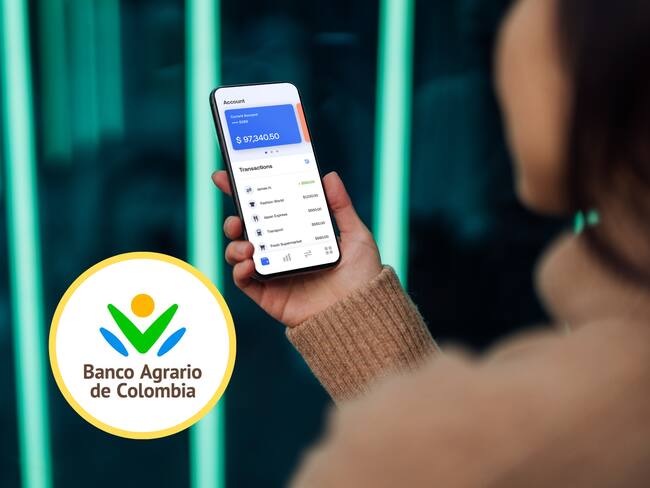 Solicitud crédito en celular, junto al logo del Banco Agrario (GettyImages / redes sociales)